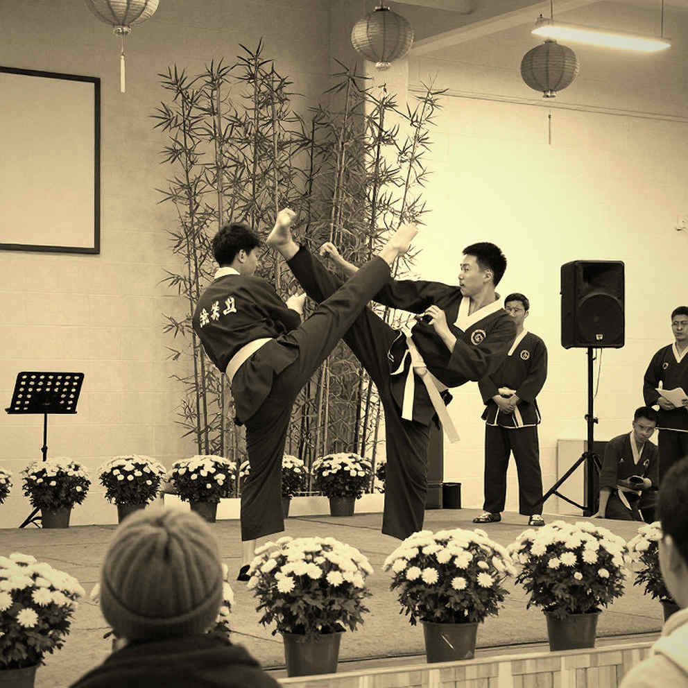 The 42–41 Ledger: Singapore's Épée Bronze, the 45-Touch Clock and the Korean Wall